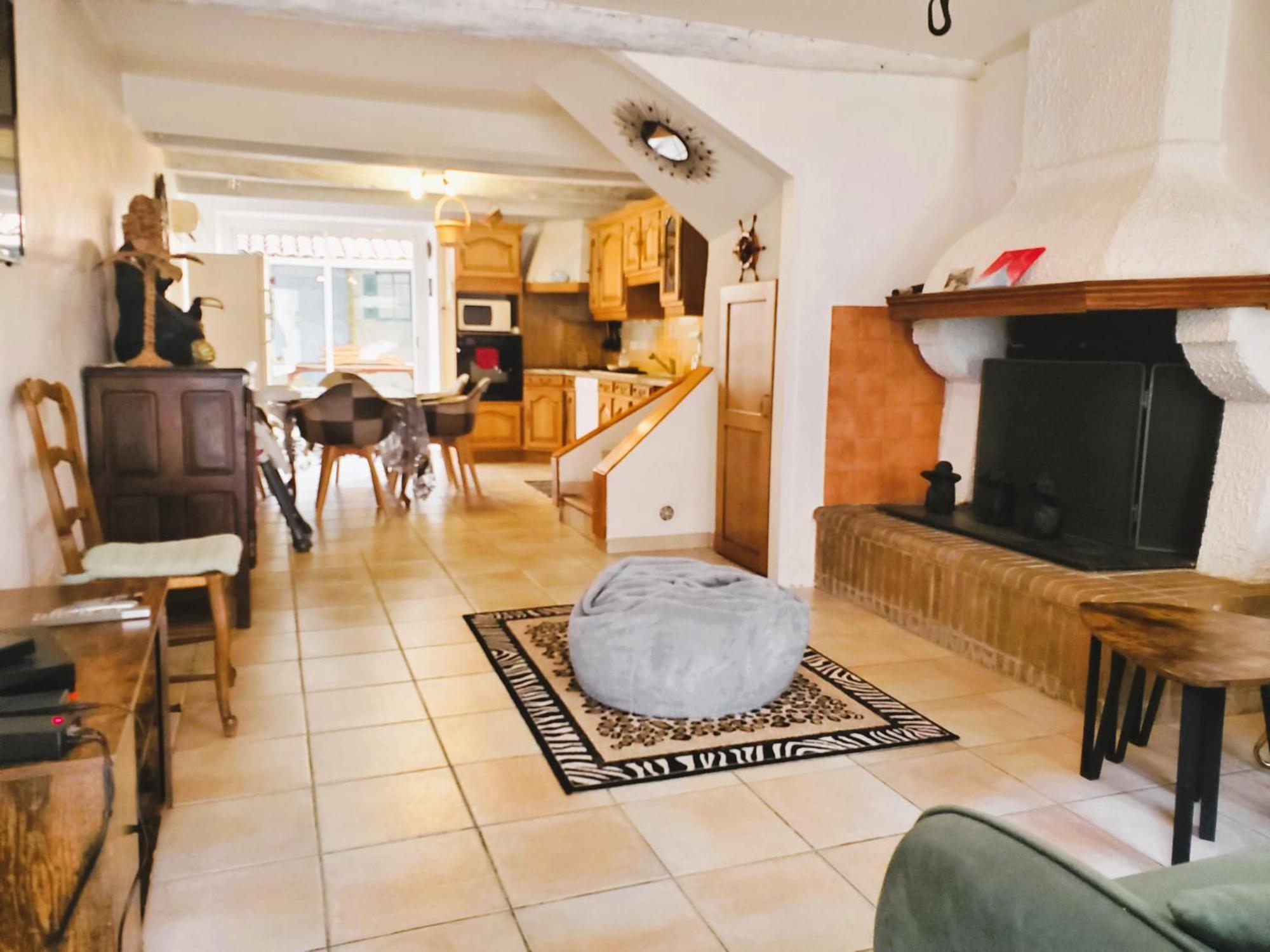 Agreable Maison De Ville Avec Patio Sigean Extérieur photo